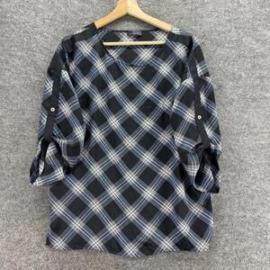 The Limited Blouse Women S Small Black Geometric 3/4 Sleeve Round Neck Casual